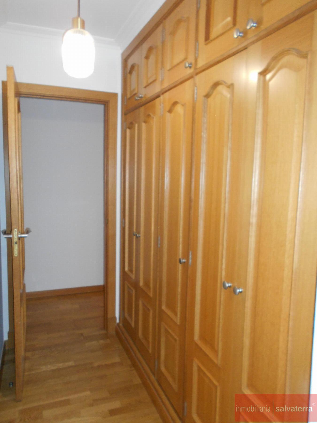 For rent of apartment in Salvaterra de Miño