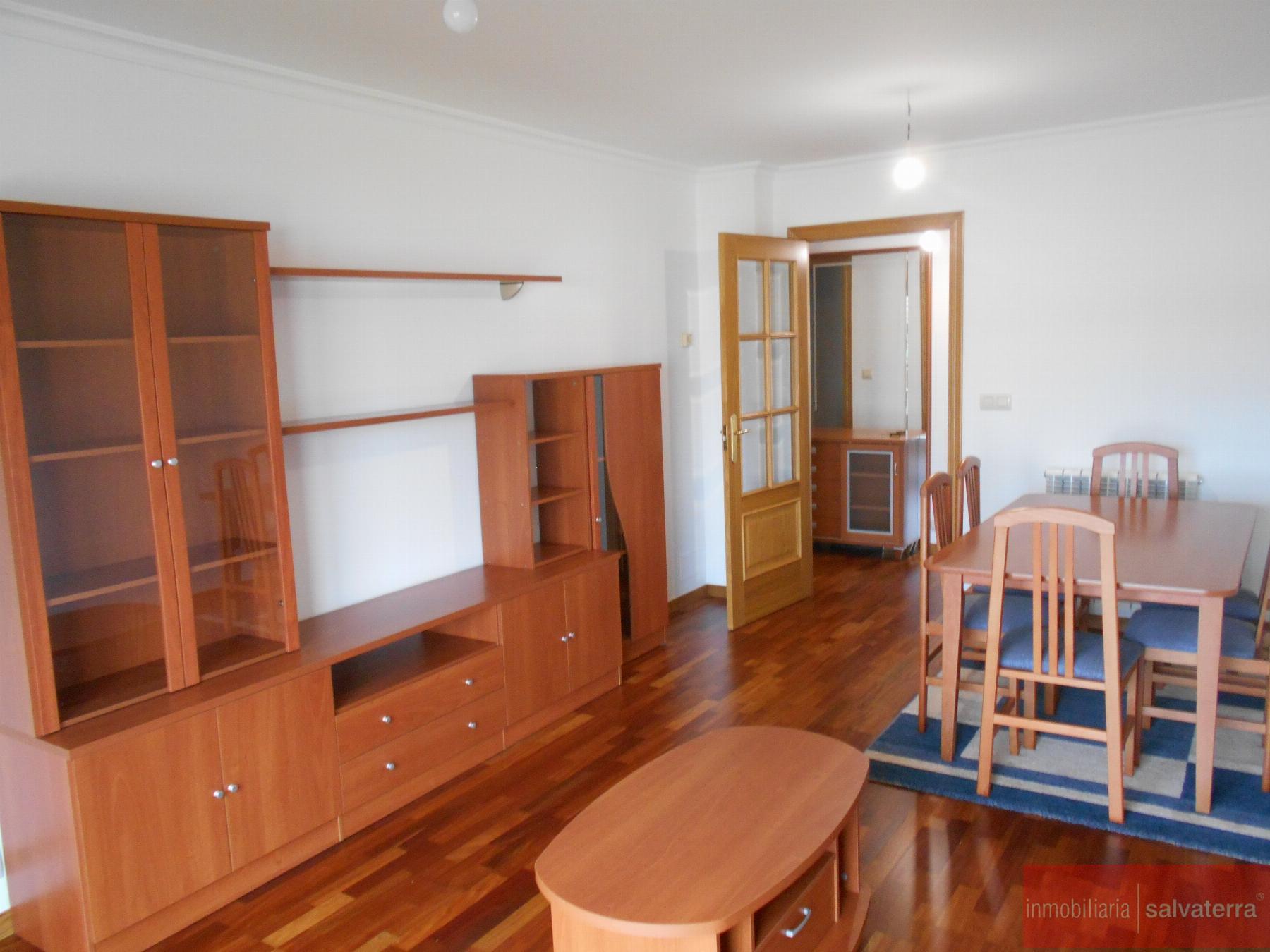 For sale of apartment in Salvaterra de Miño