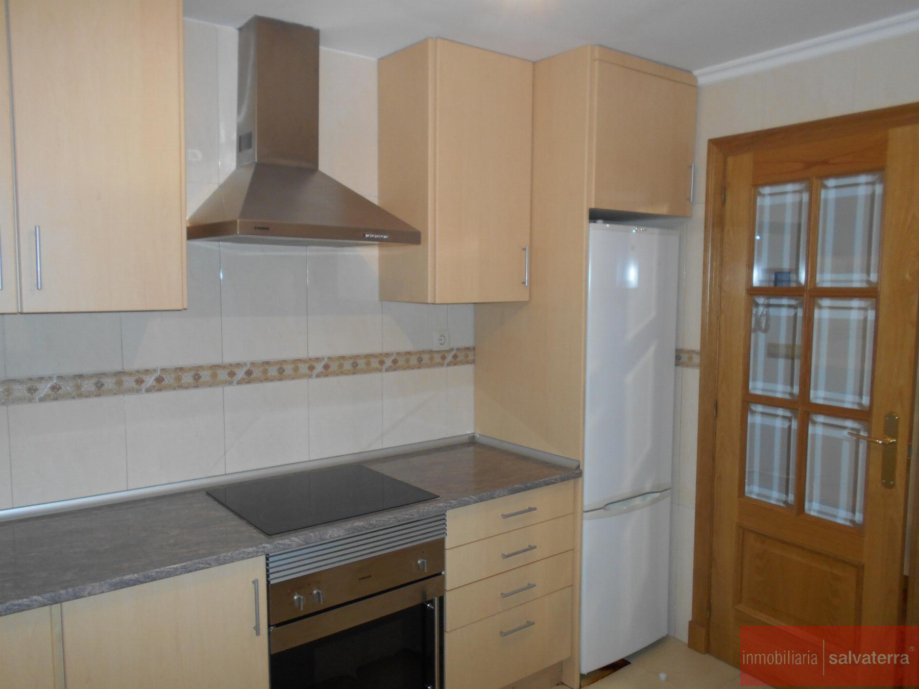For sale of apartment in Salvaterra de Miño