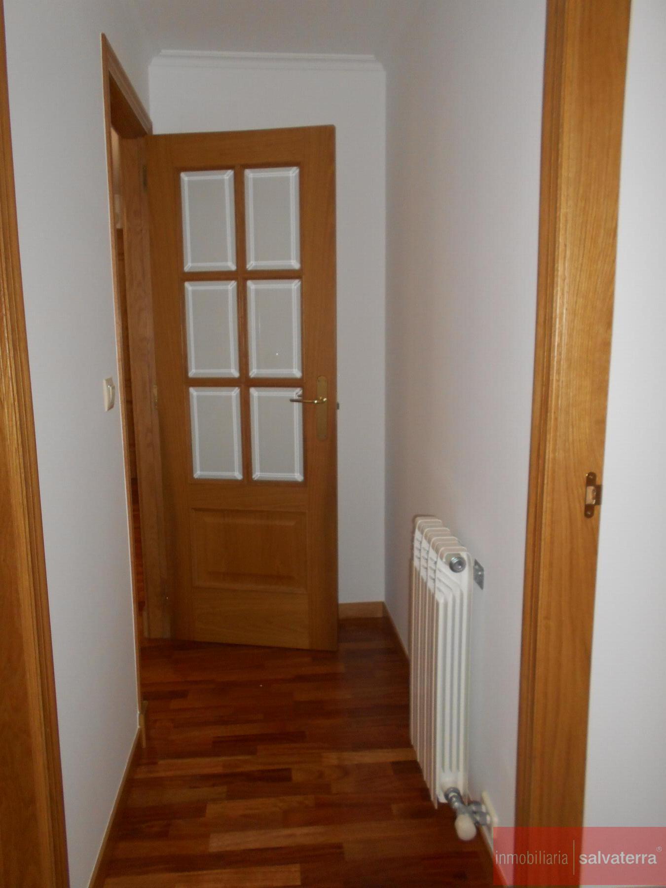 For sale of apartment in Salvaterra de Miño