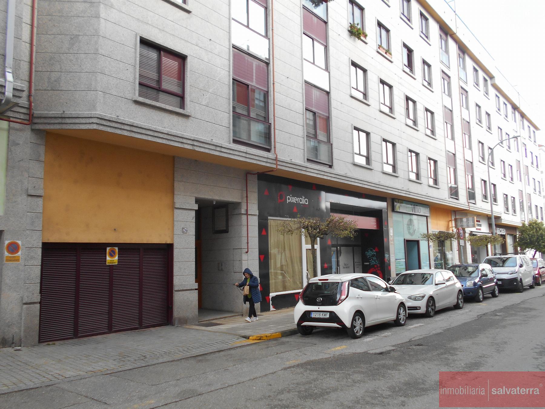 For sale of apartment in Salvaterra de Miño