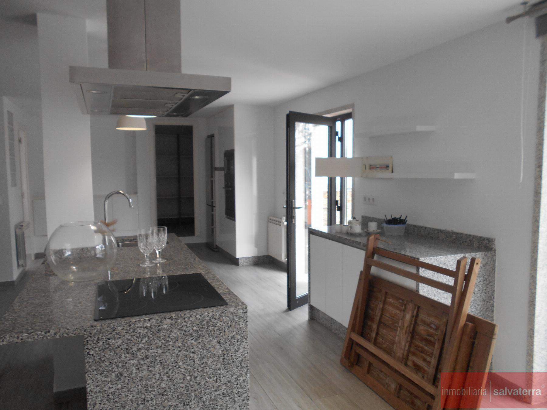 For rent of house in Salceda de Caselas