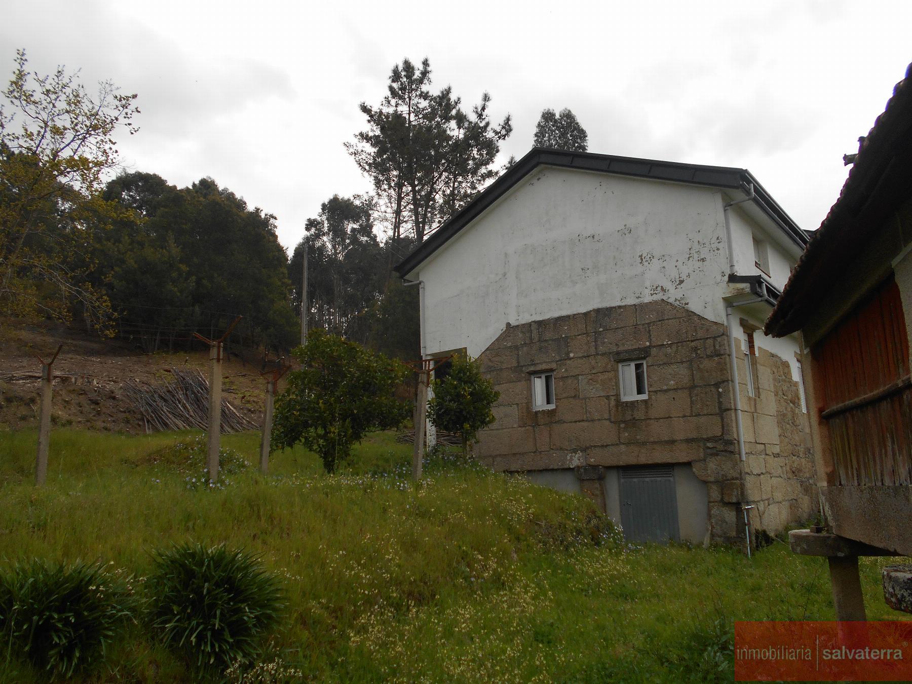 For sale of house in Arbo