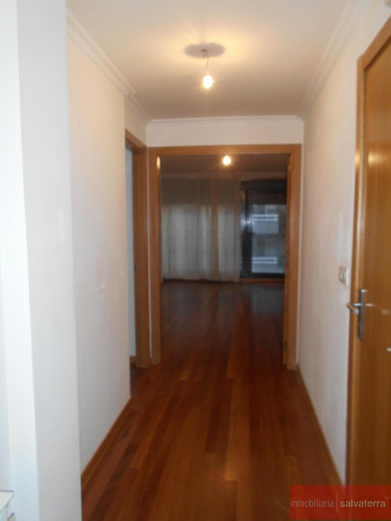 Venta de piso en Salvaterra de Miño