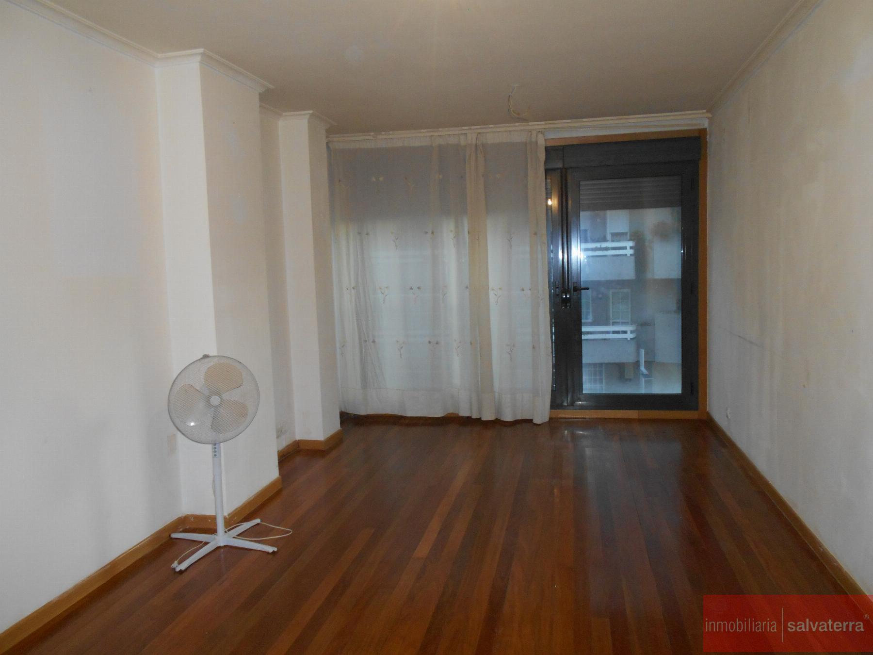 Venta de piso en Salvaterra de Miño