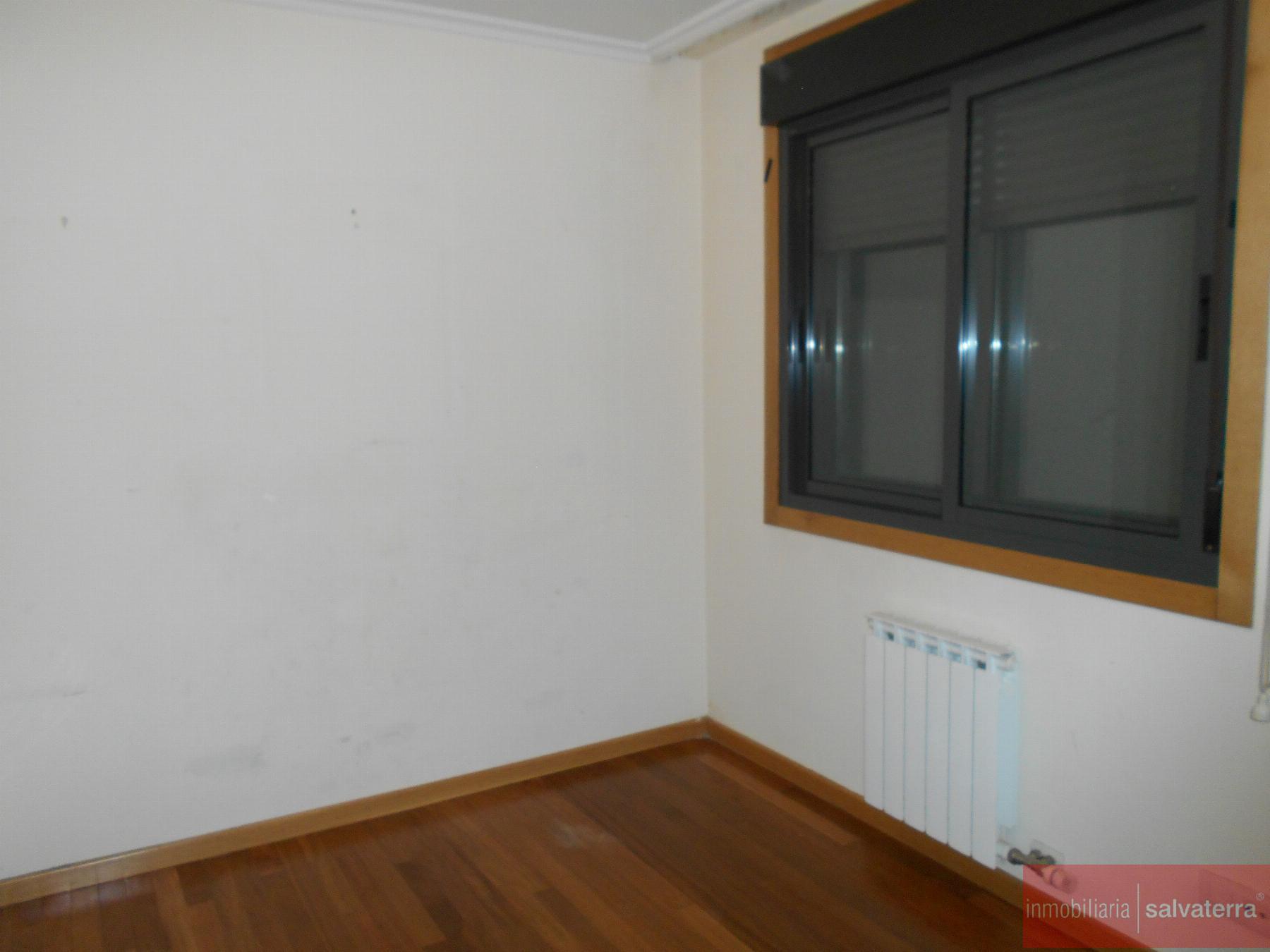 Venta de piso en Salvaterra de Miño