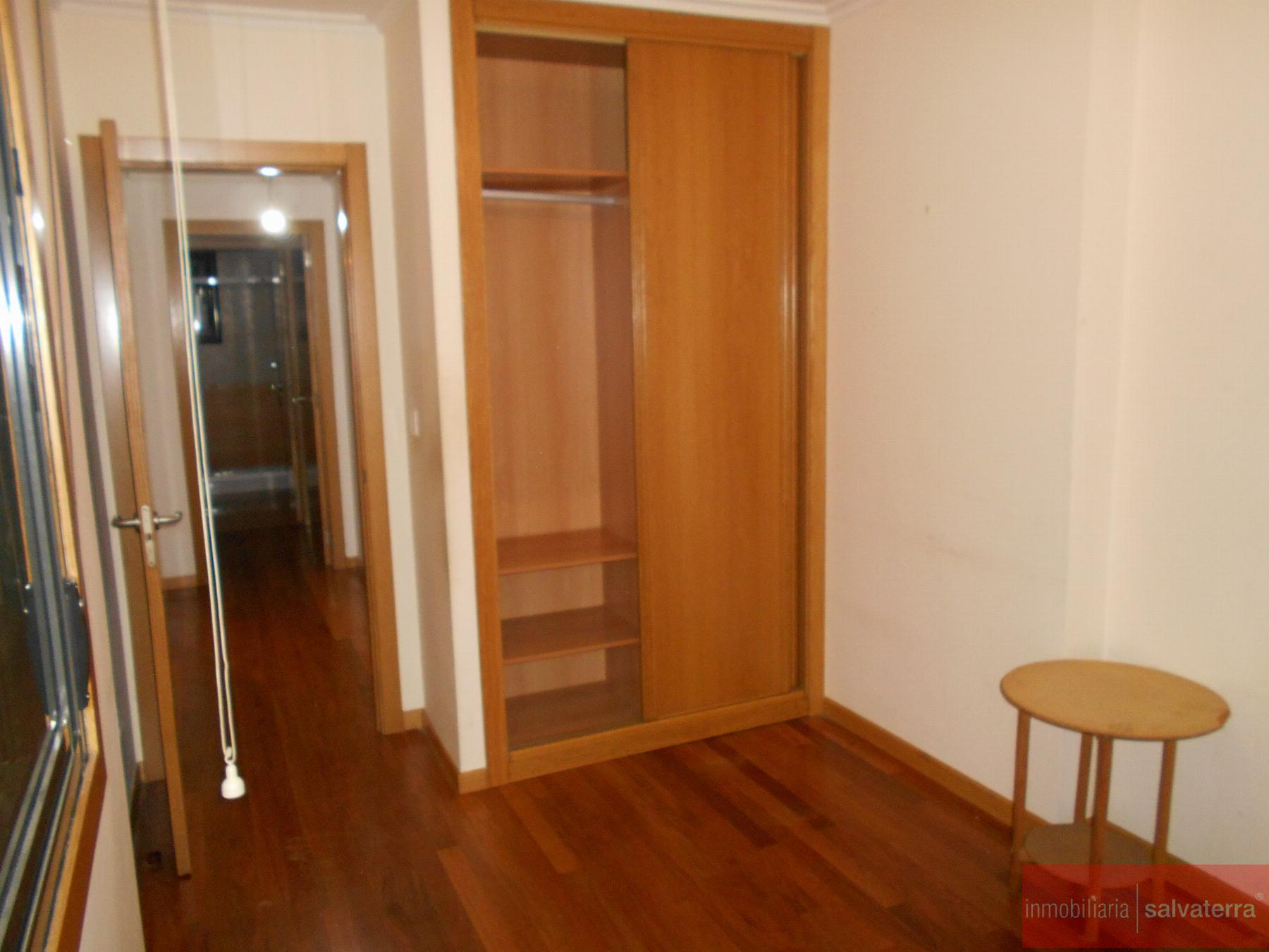Venta de piso en Salvaterra de Miño
