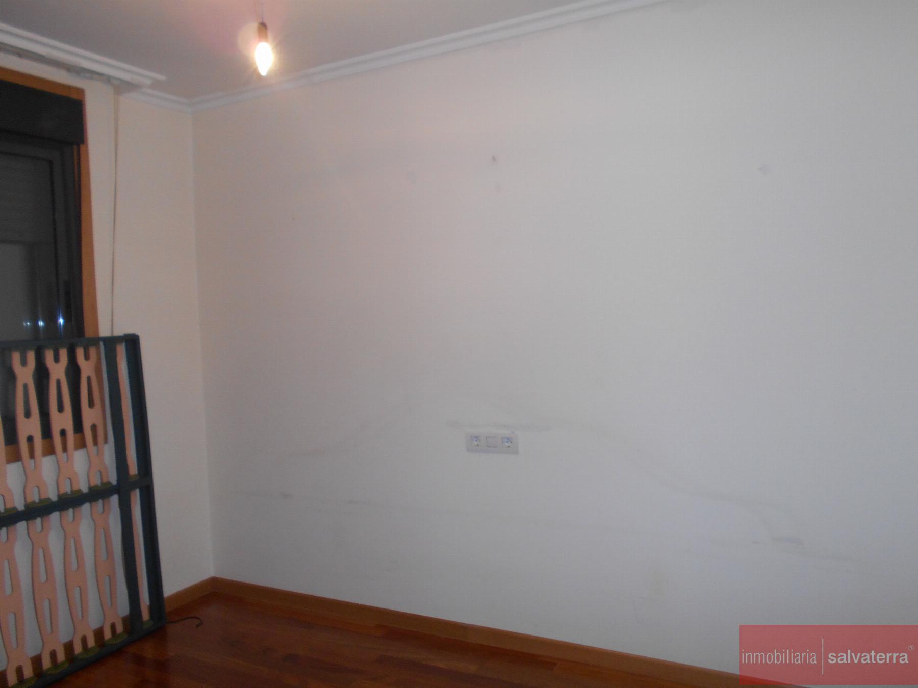 Venta de piso en Salvaterra de Miño