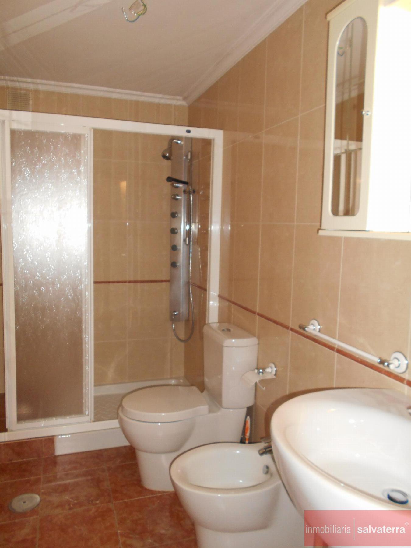 Venta de piso en Salvaterra de Miño