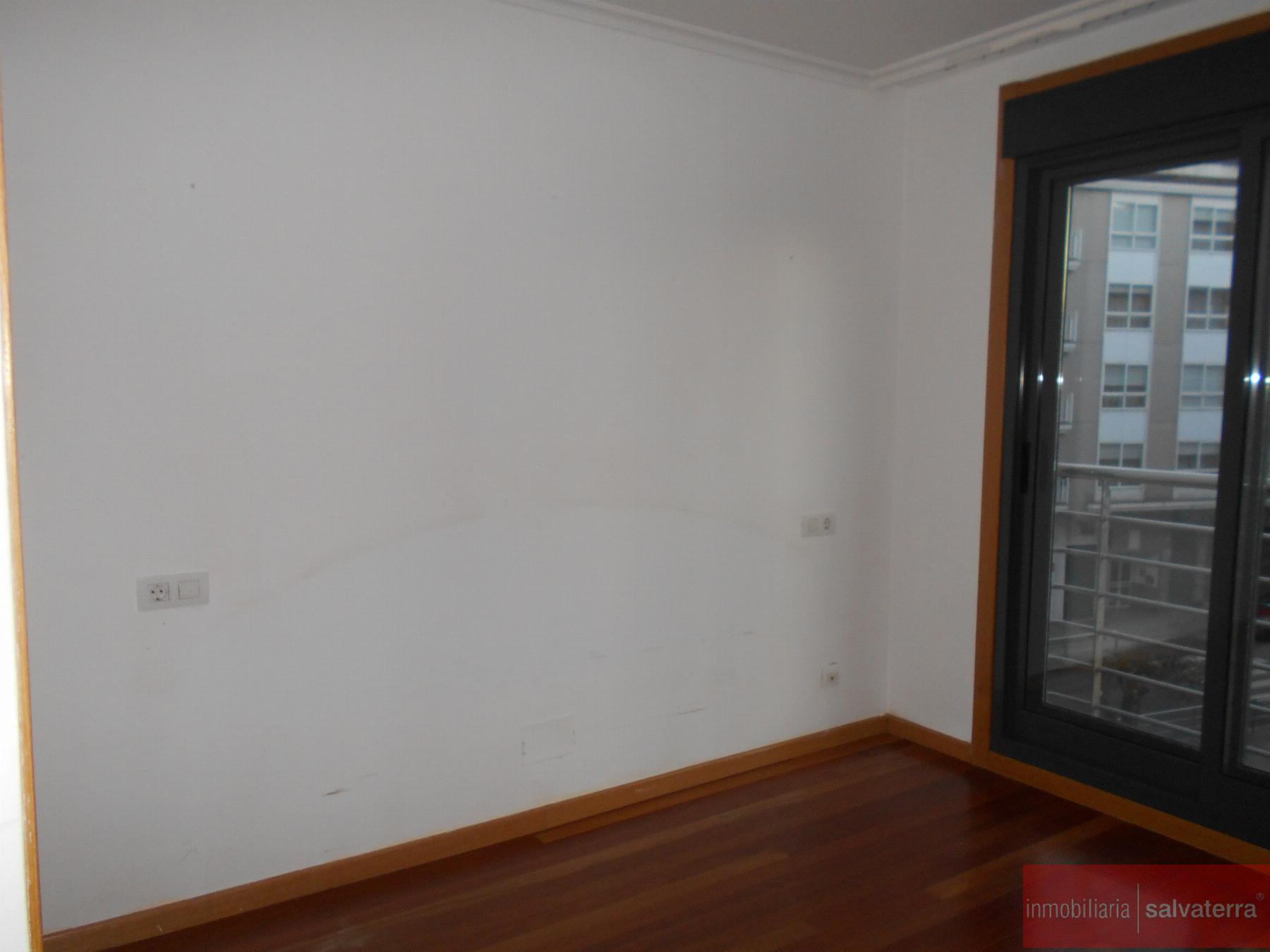 Venta de piso en Salvaterra de Miño
