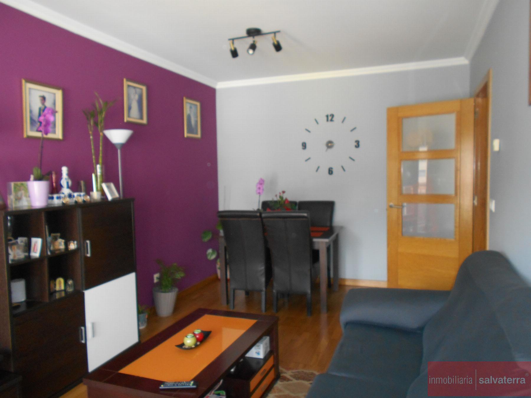 For sale of flat in Salceda de Caselas