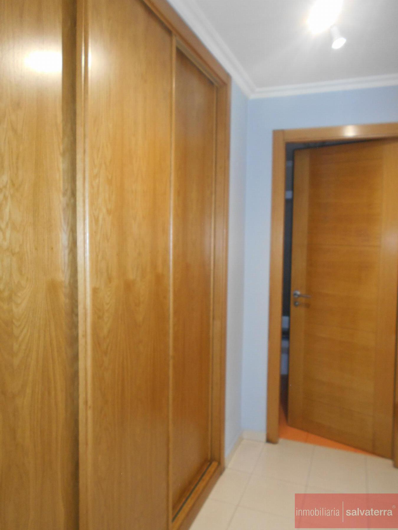 For sale of flat in Salceda de Caselas