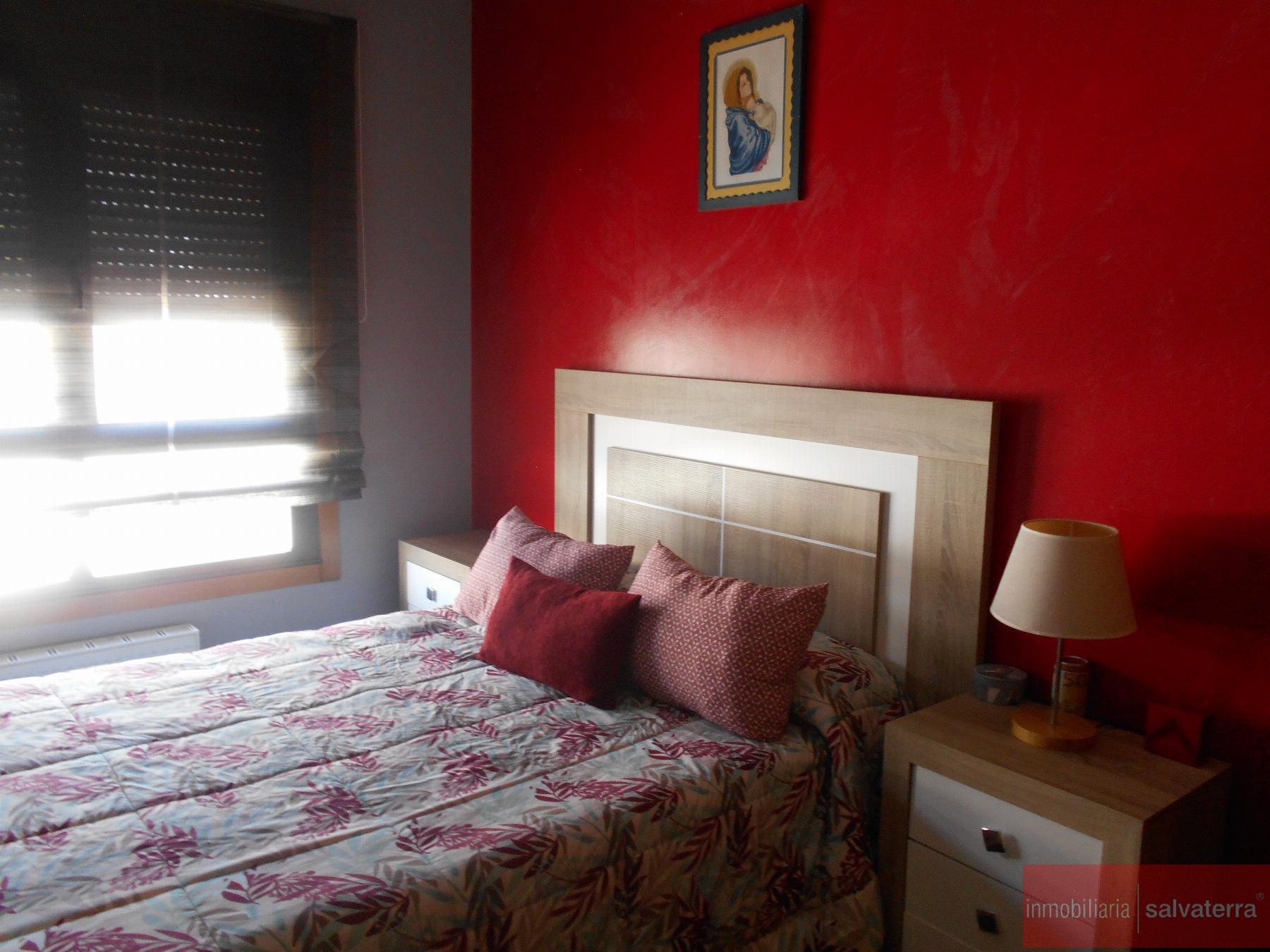 For sale of flat in Salceda de Caselas