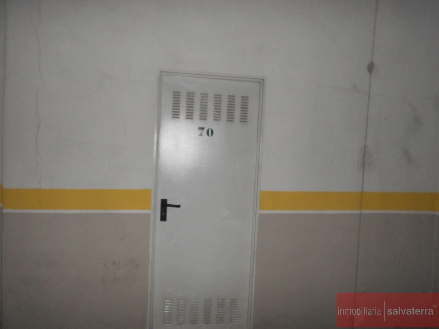 For sale of flat in Salvaterra de Miño