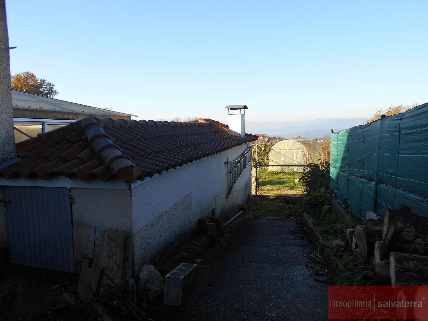 For sale of chalet in Salvaterra de Miño