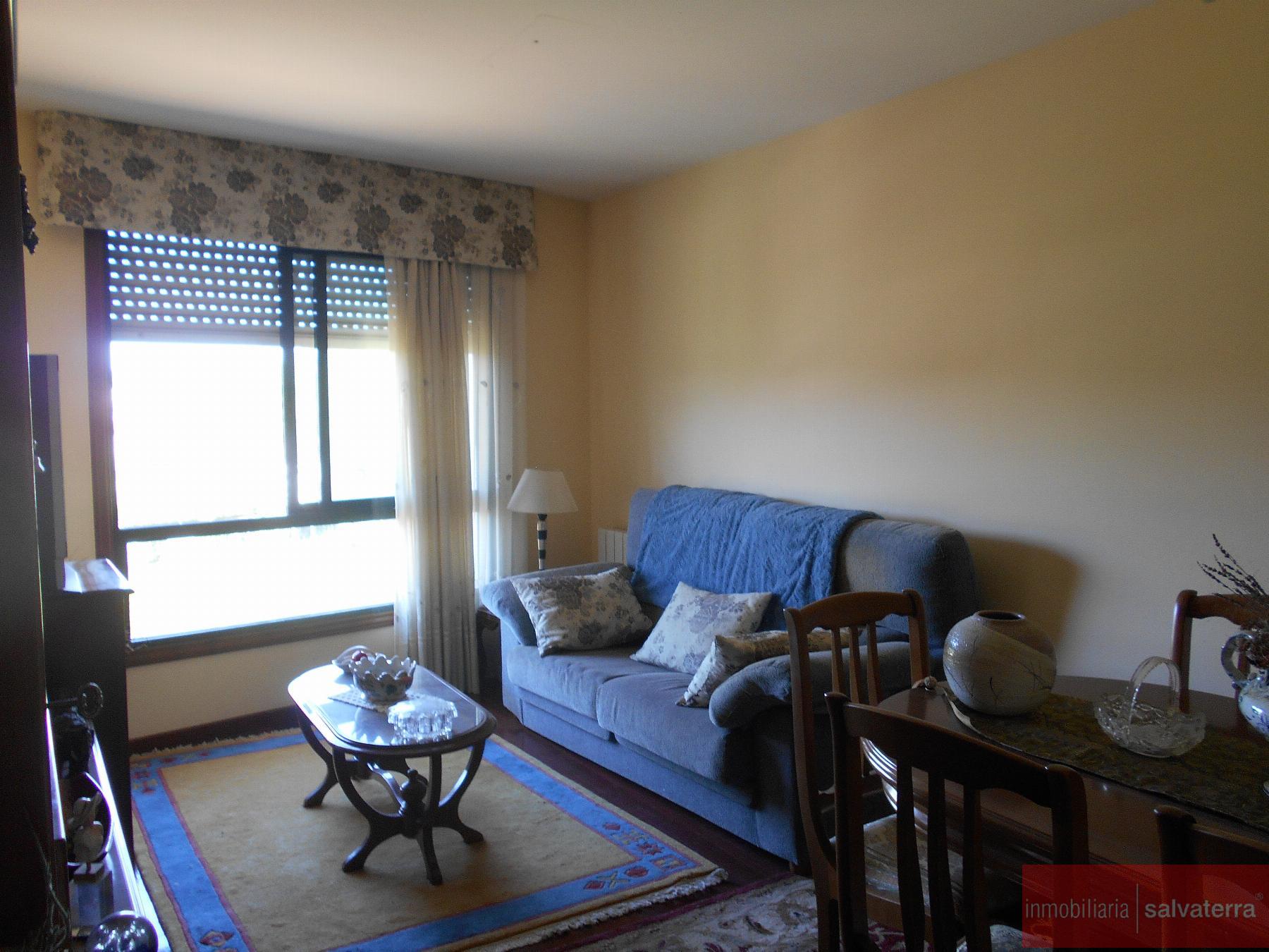 Venta de piso en Salvaterra de Miño