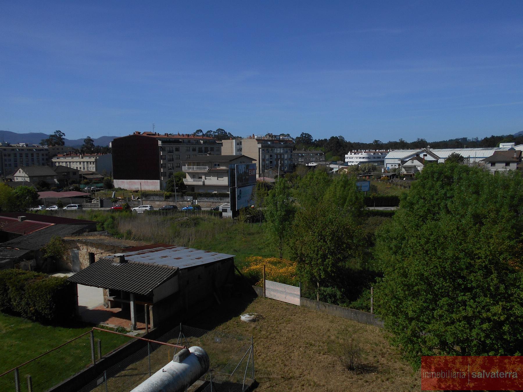 Venta de piso en Salvaterra de Miño