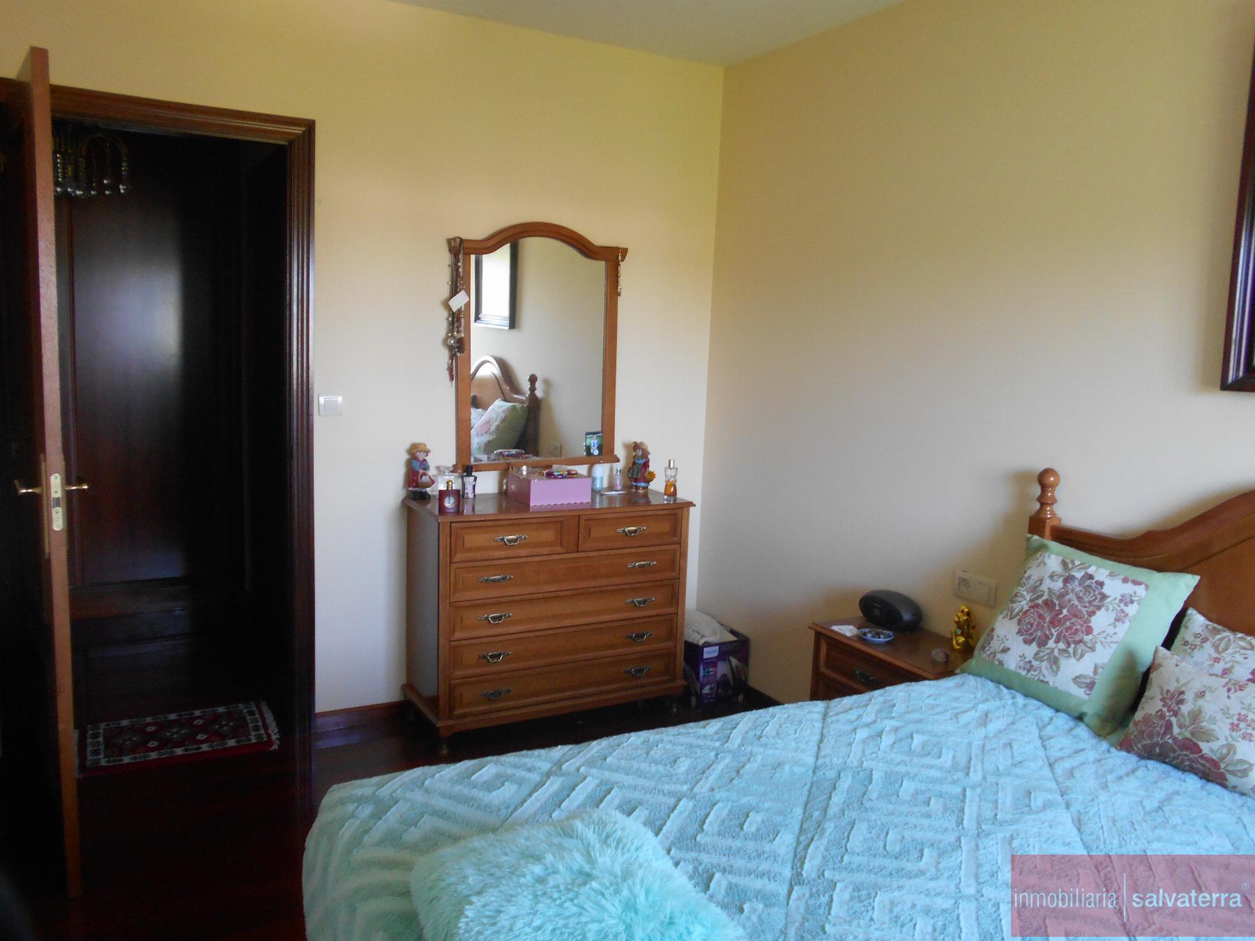 Venta de piso en Salvaterra de Miño