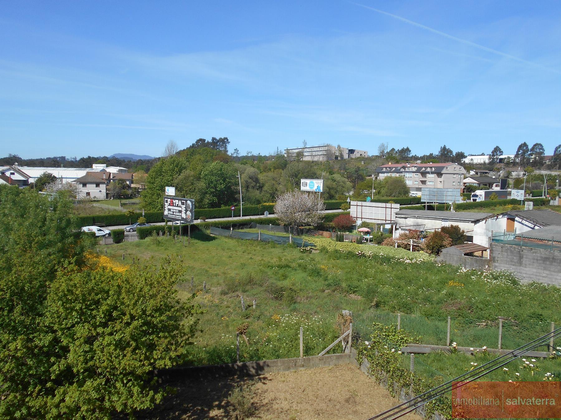 Venta de piso en Salvaterra de Miño