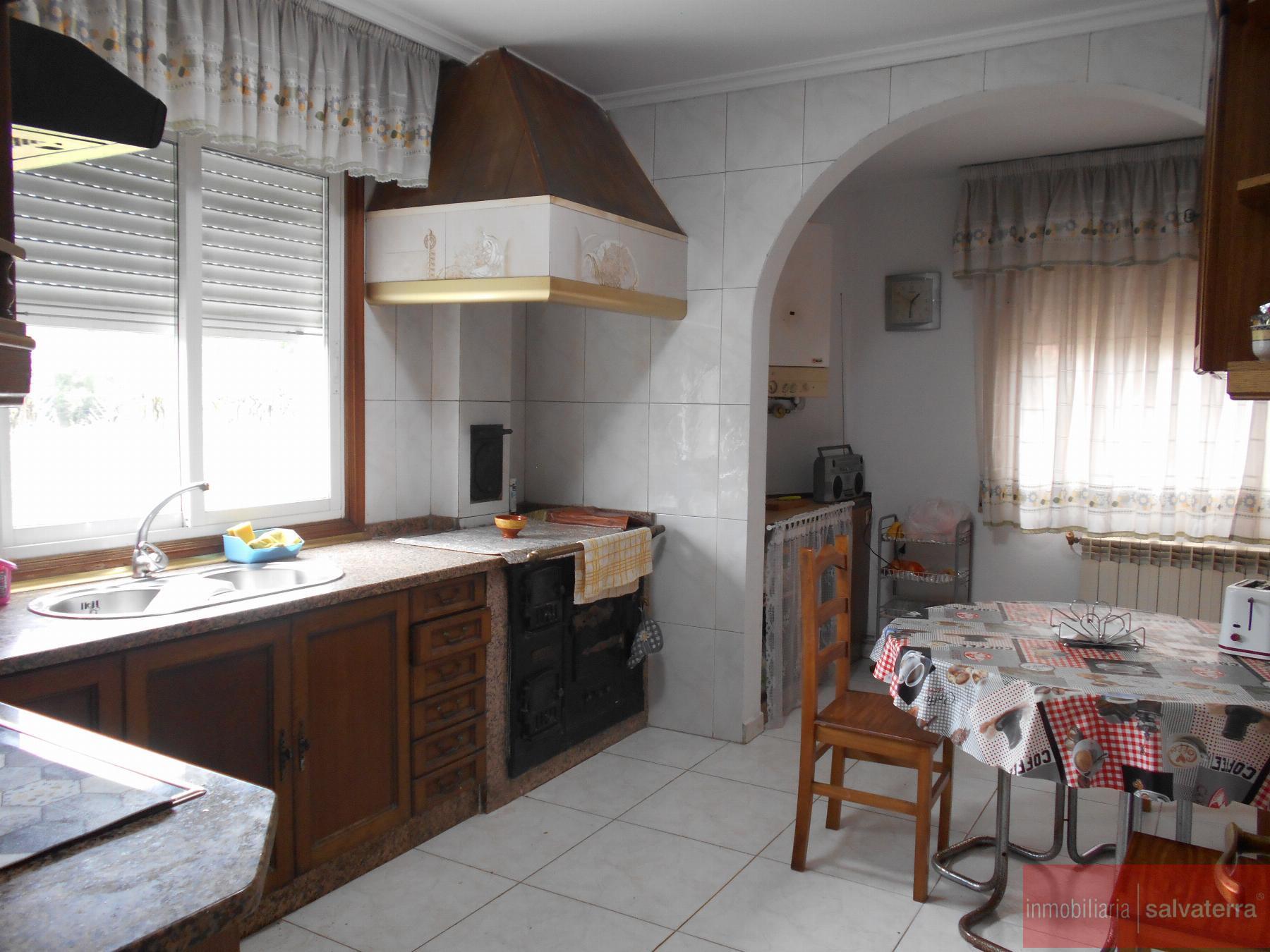 Venta de casa en Salvaterra de Miño