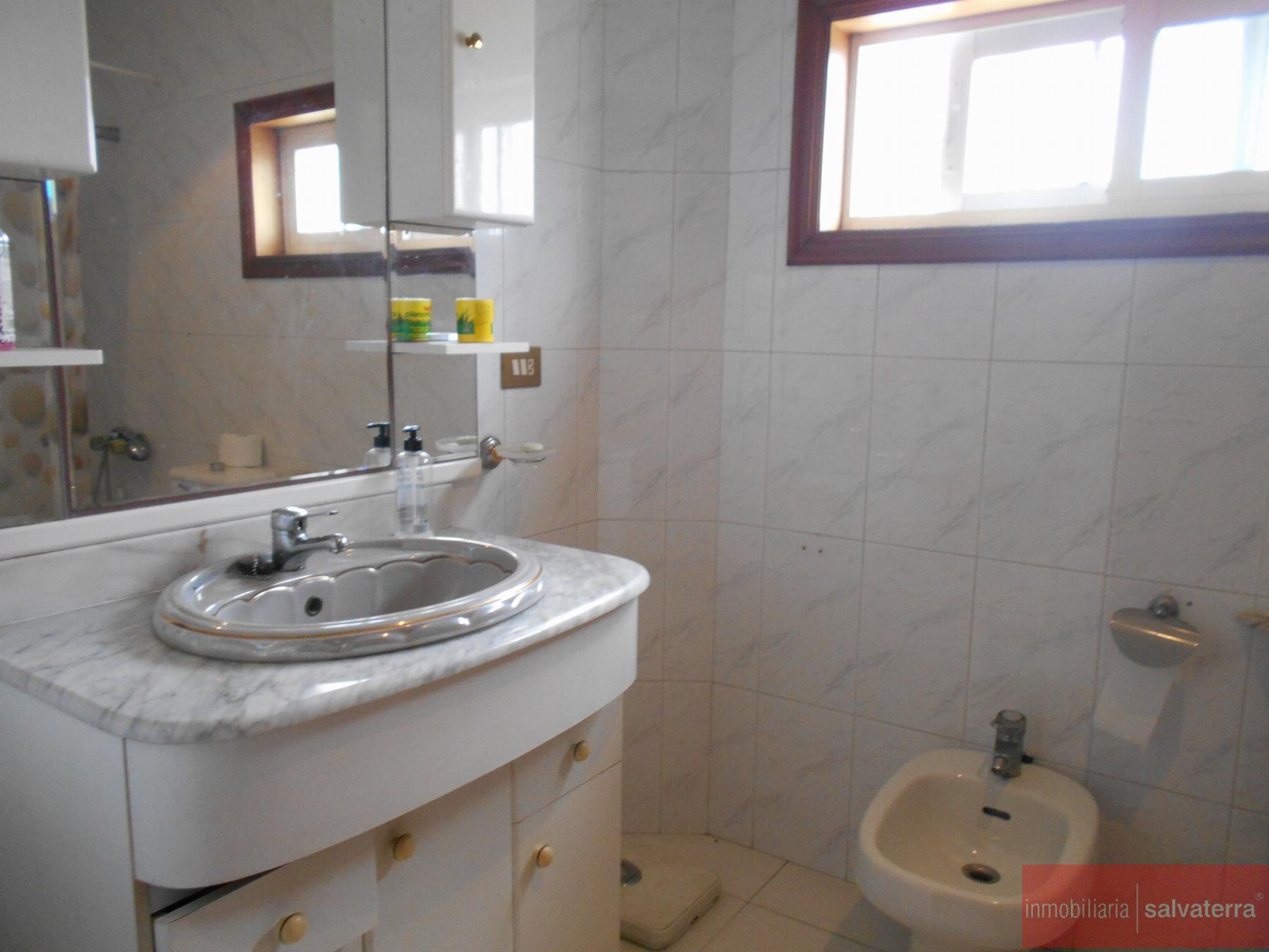Venta de casa en Salvaterra de Miño