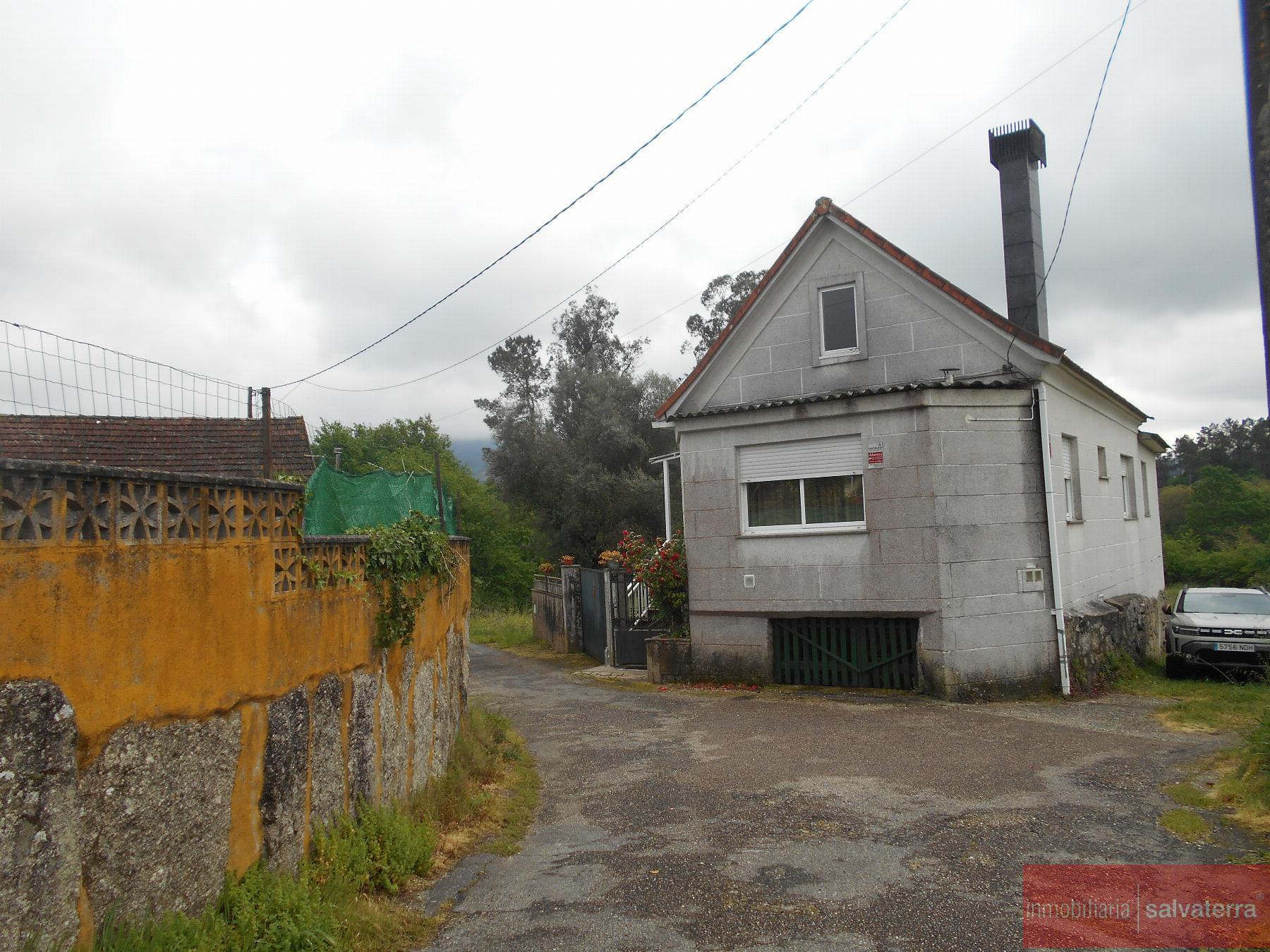 Venta de casa en Salvaterra de Miño