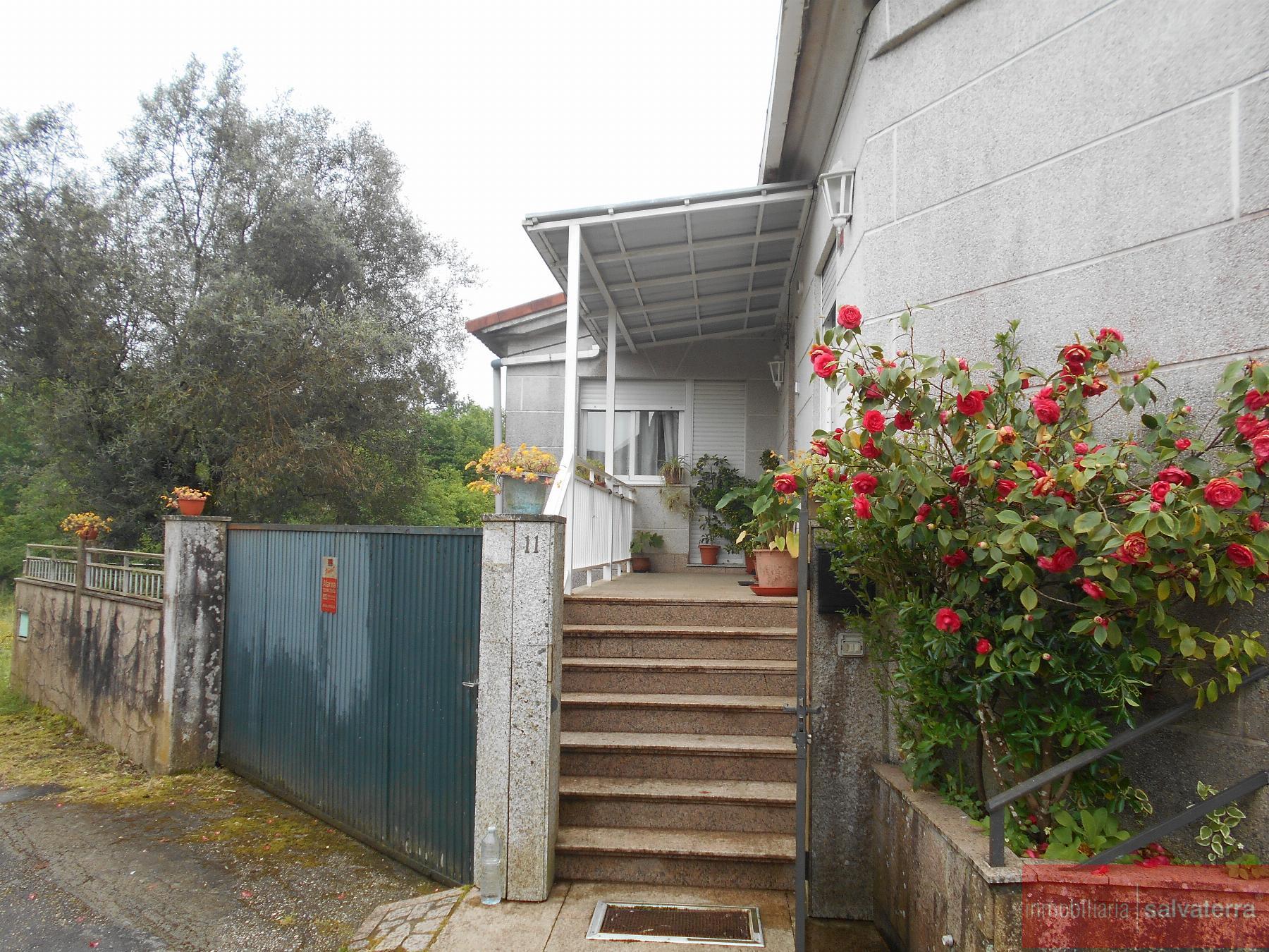 Venta de casa en Salvaterra de Miño