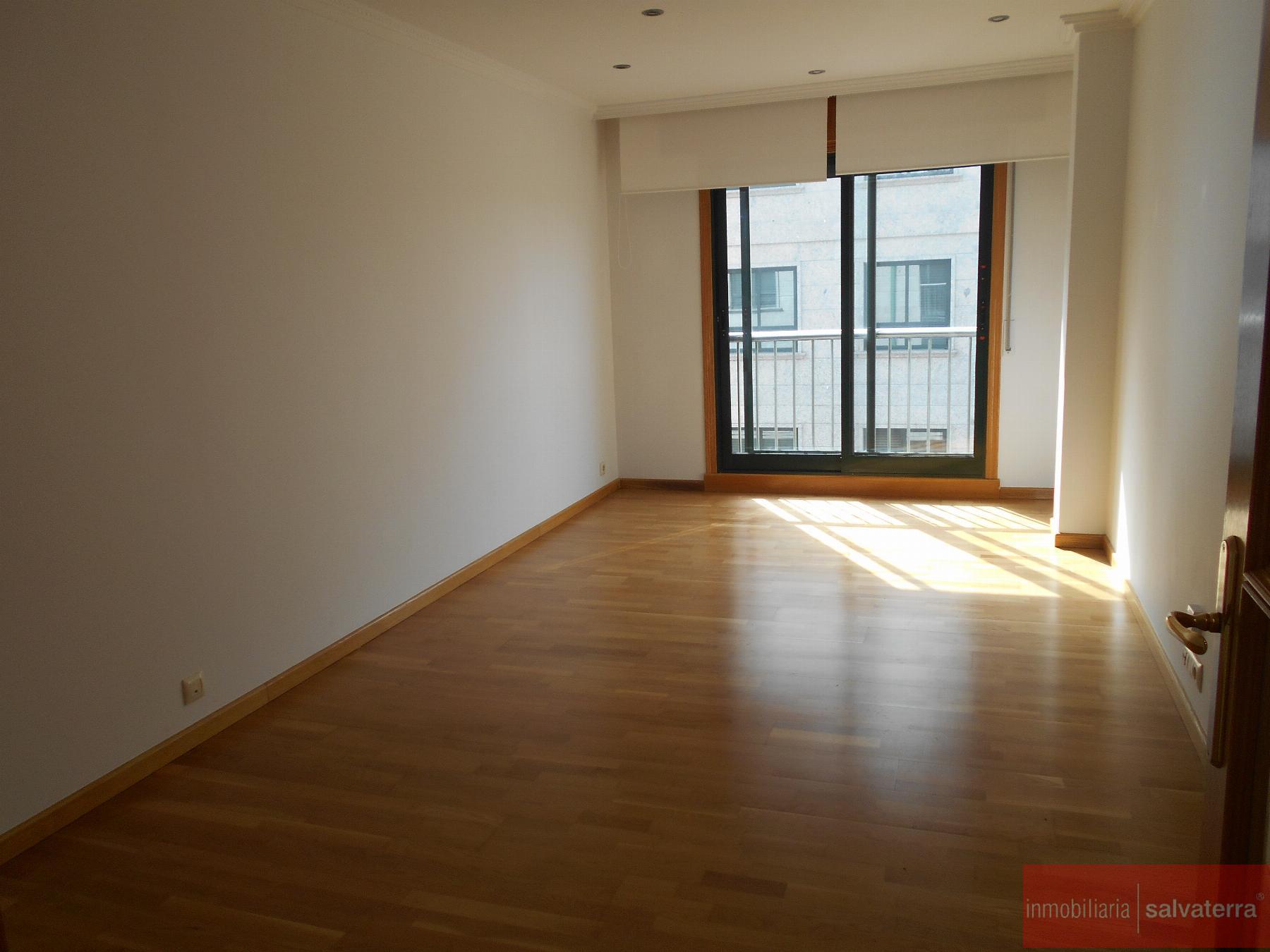 Venta de piso en Salvaterra de Miño