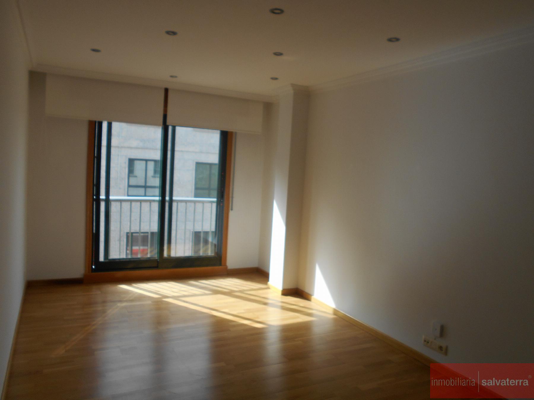 Venta de piso en Salvaterra de Miño