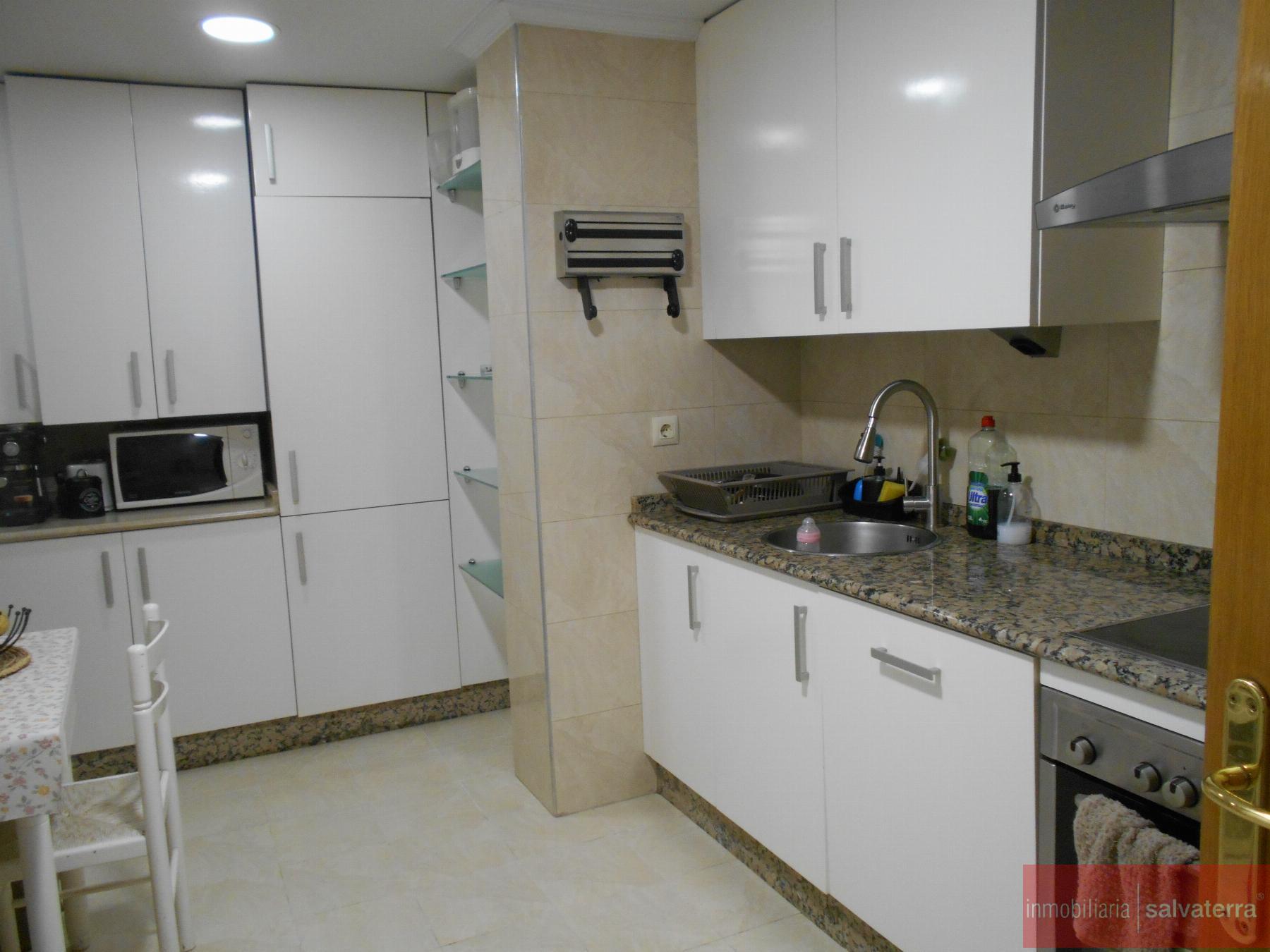 Venta de piso en Salvaterra de Miño