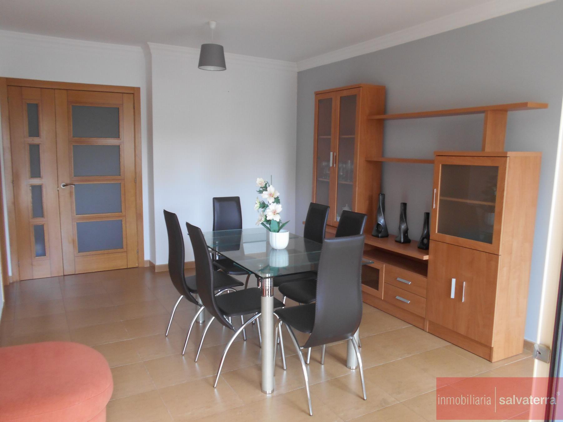 Venta de piso en Salvaterra de Miño