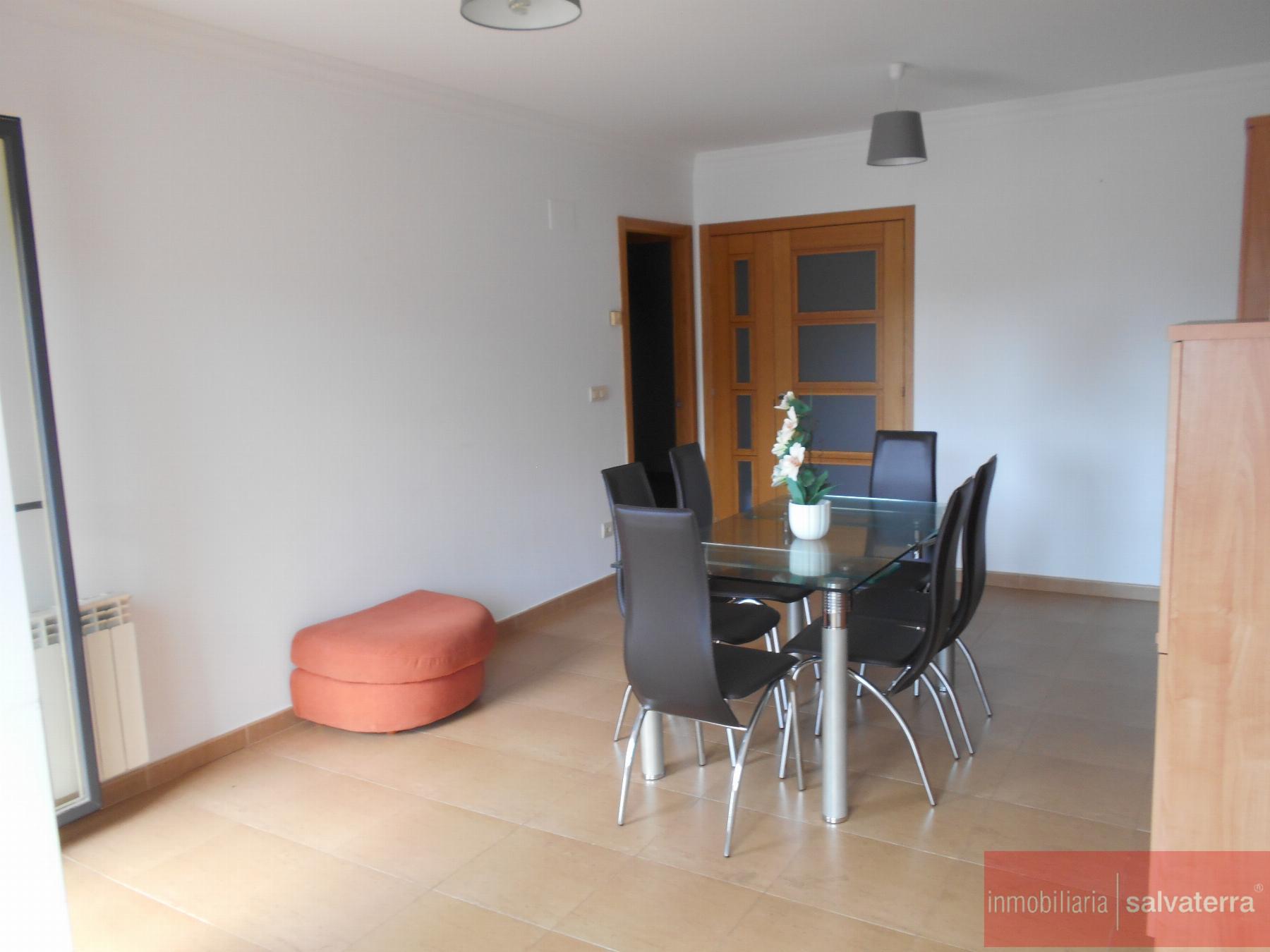 Venta de piso en Salvaterra de Miño