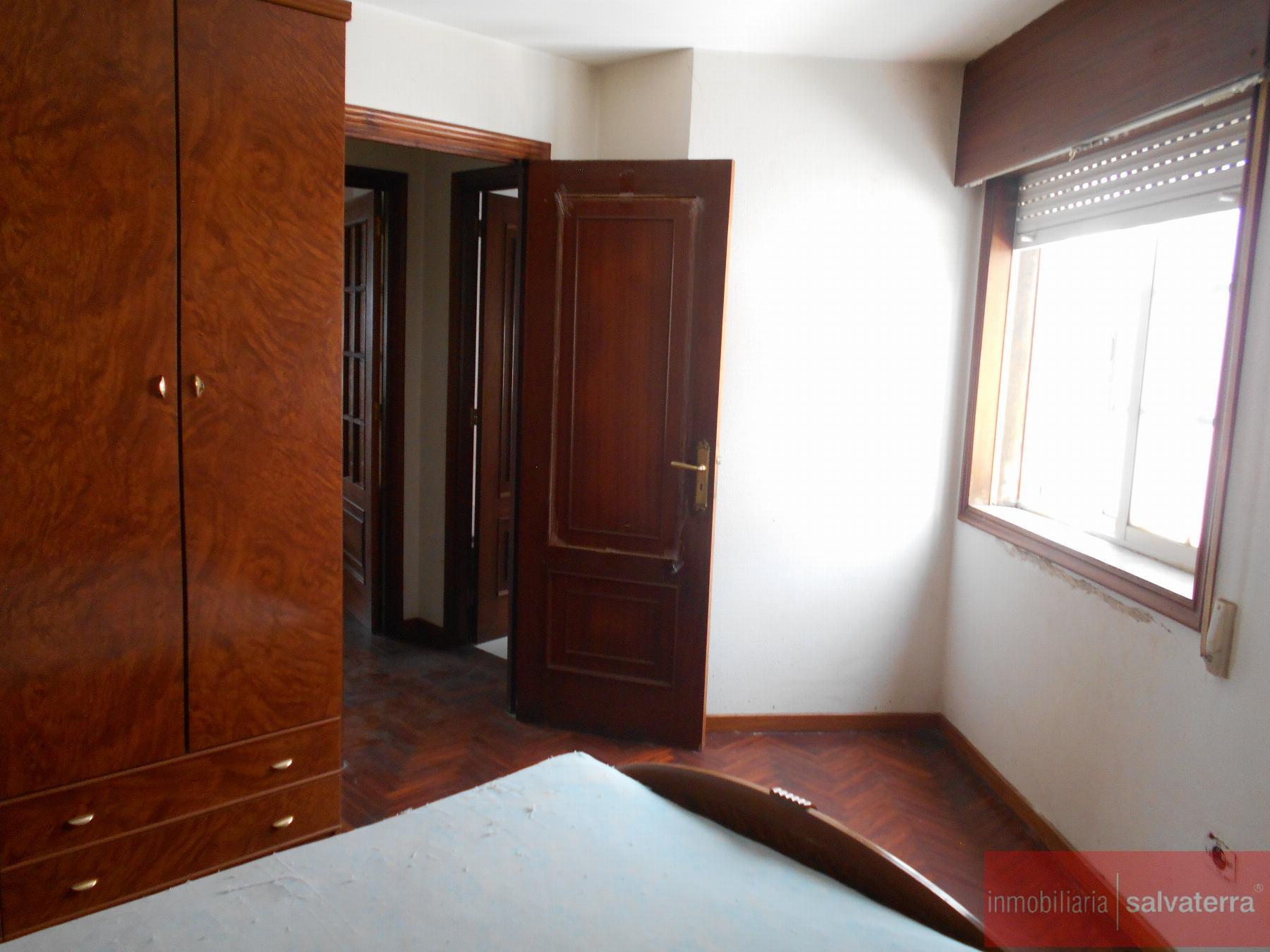 Venta de piso en Neves As