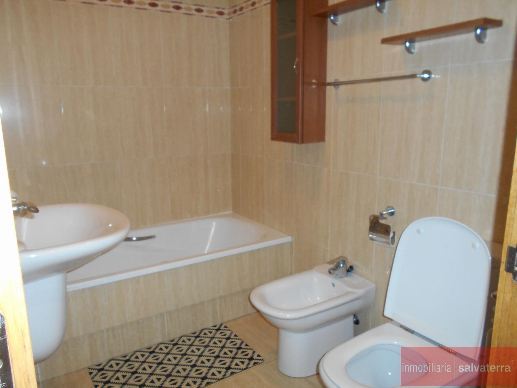 Venta de piso en Salvaterra de Miño