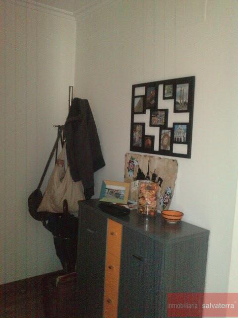 For sale of flat in Ponteareas