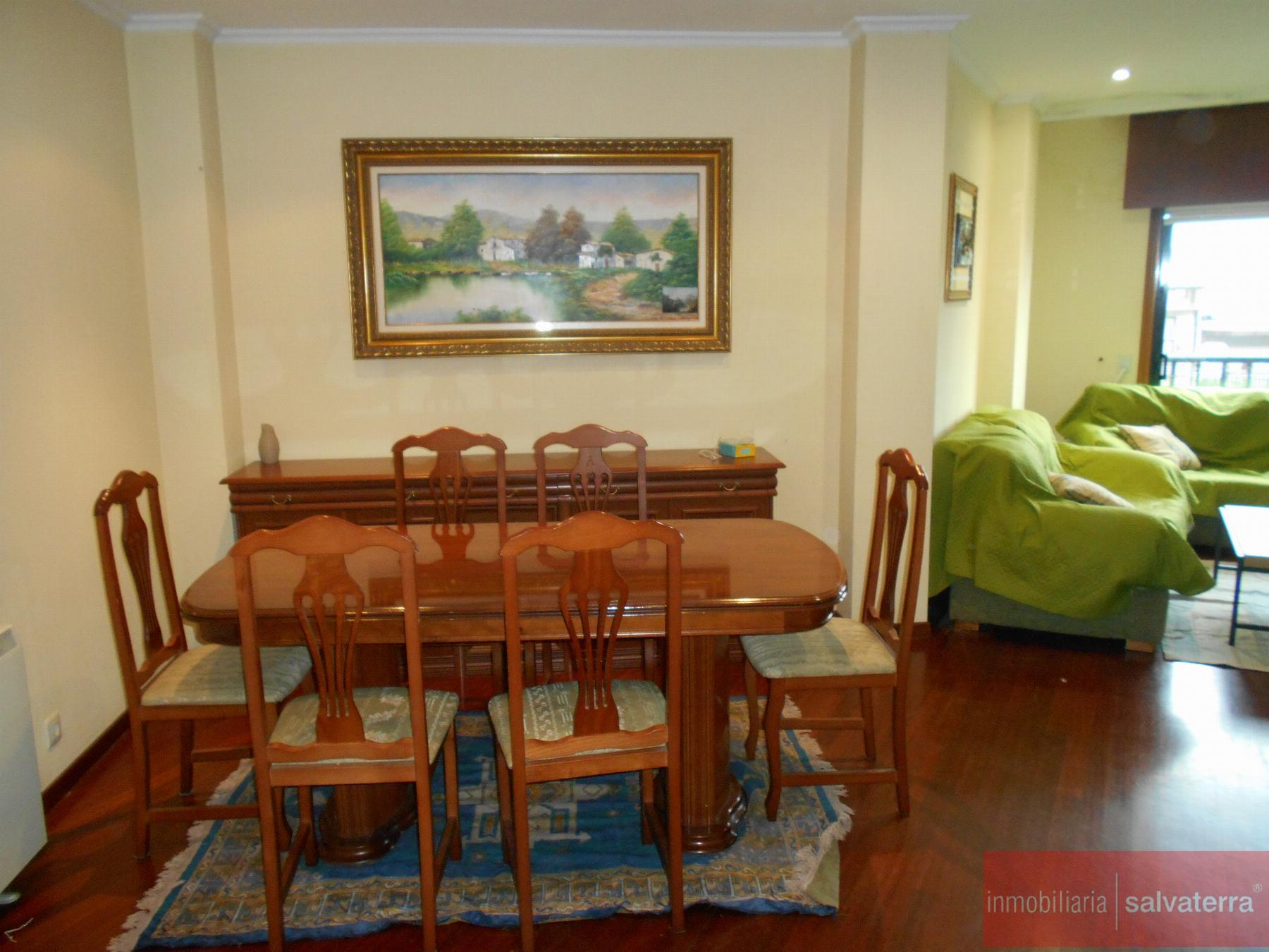 Venta de piso en Salceda de Caselas