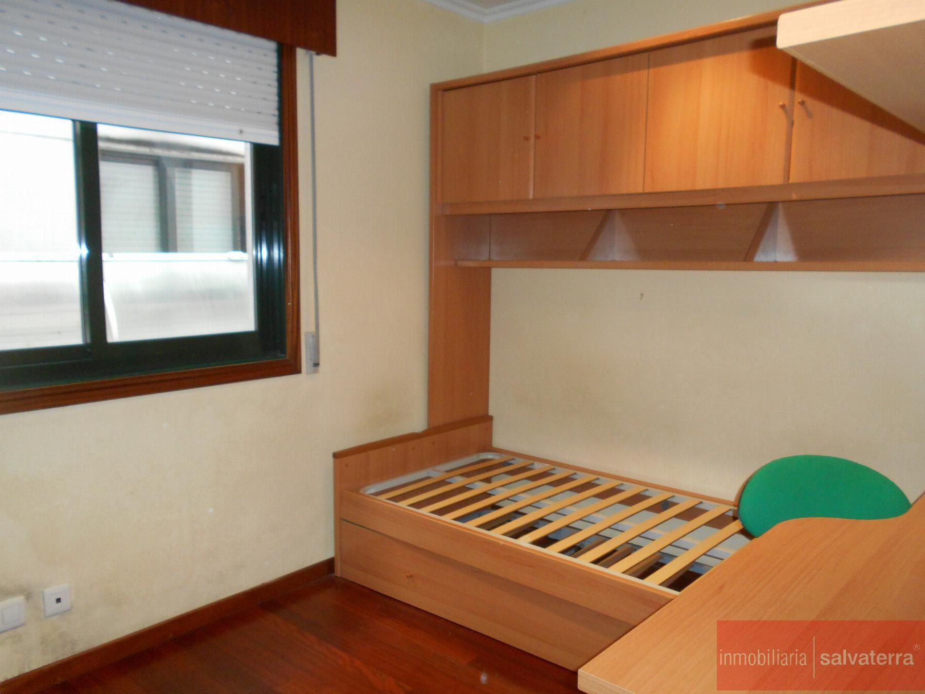 Venta de piso en Salceda de Caselas