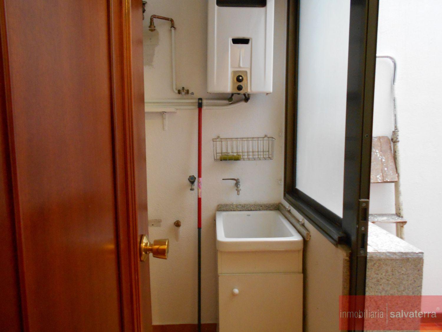 Venta de piso en Ponteareas