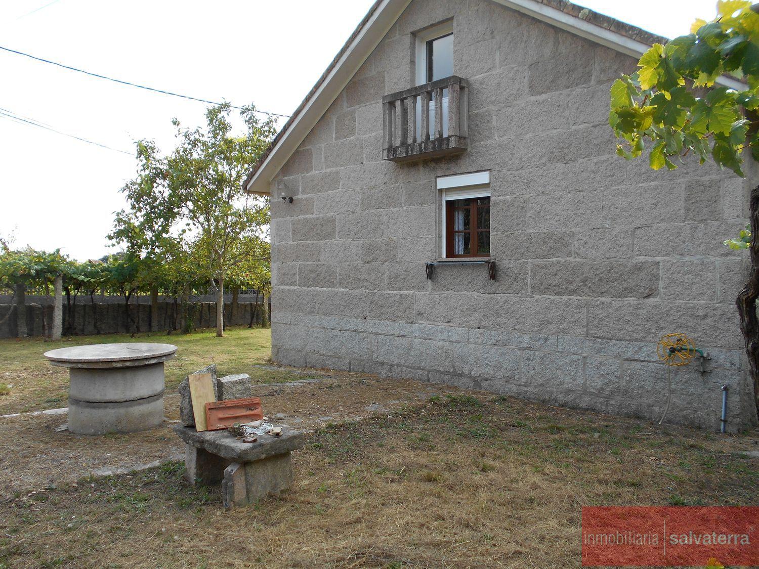 For sale of chalet in Ponteareas