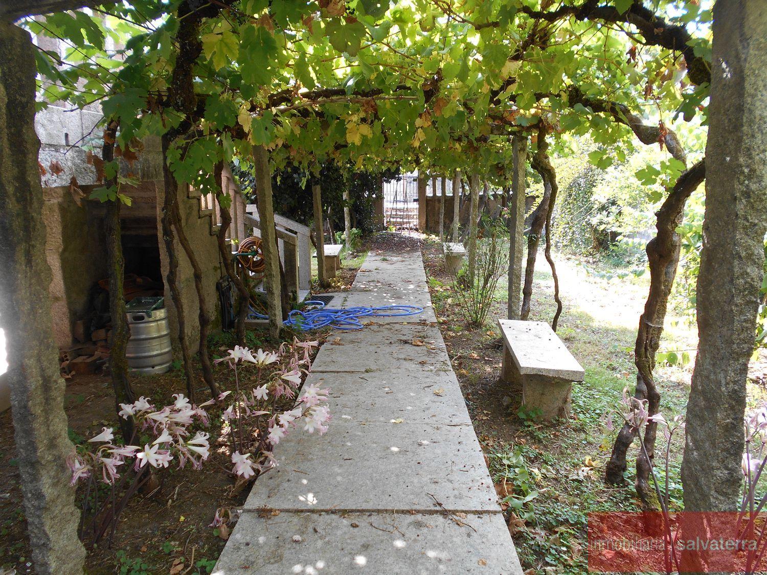 For sale of chalet in Ponteareas