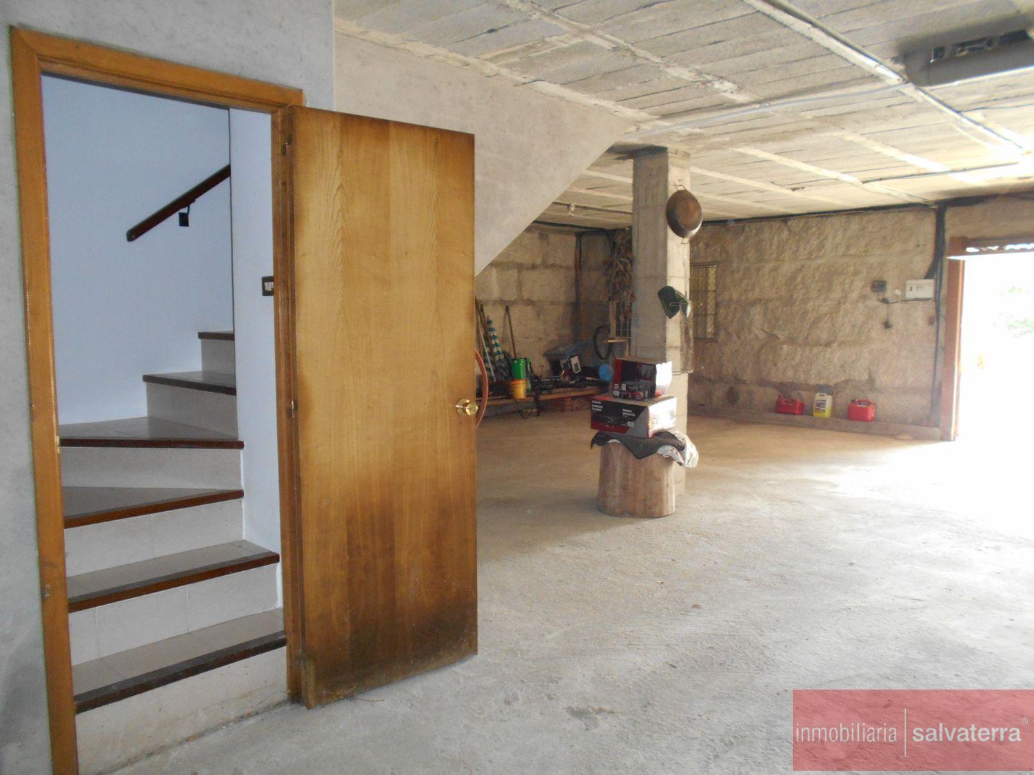 For sale of chalet in Ponteareas