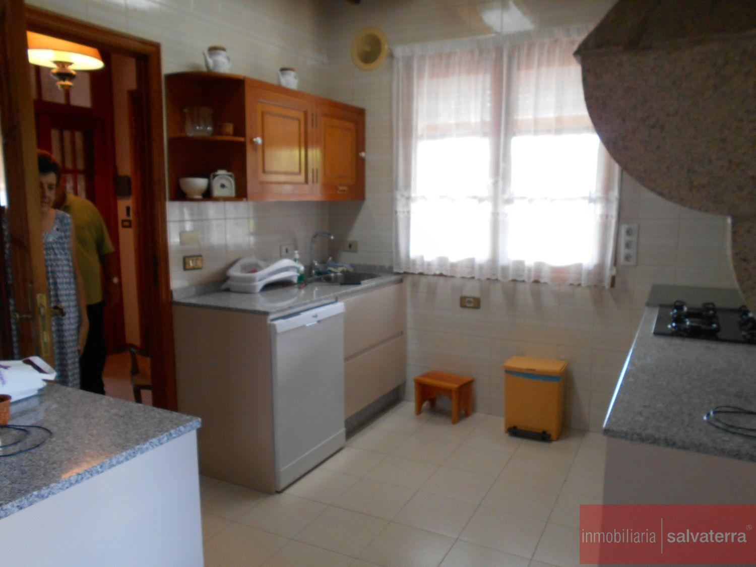 For sale of chalet in Ponteareas
