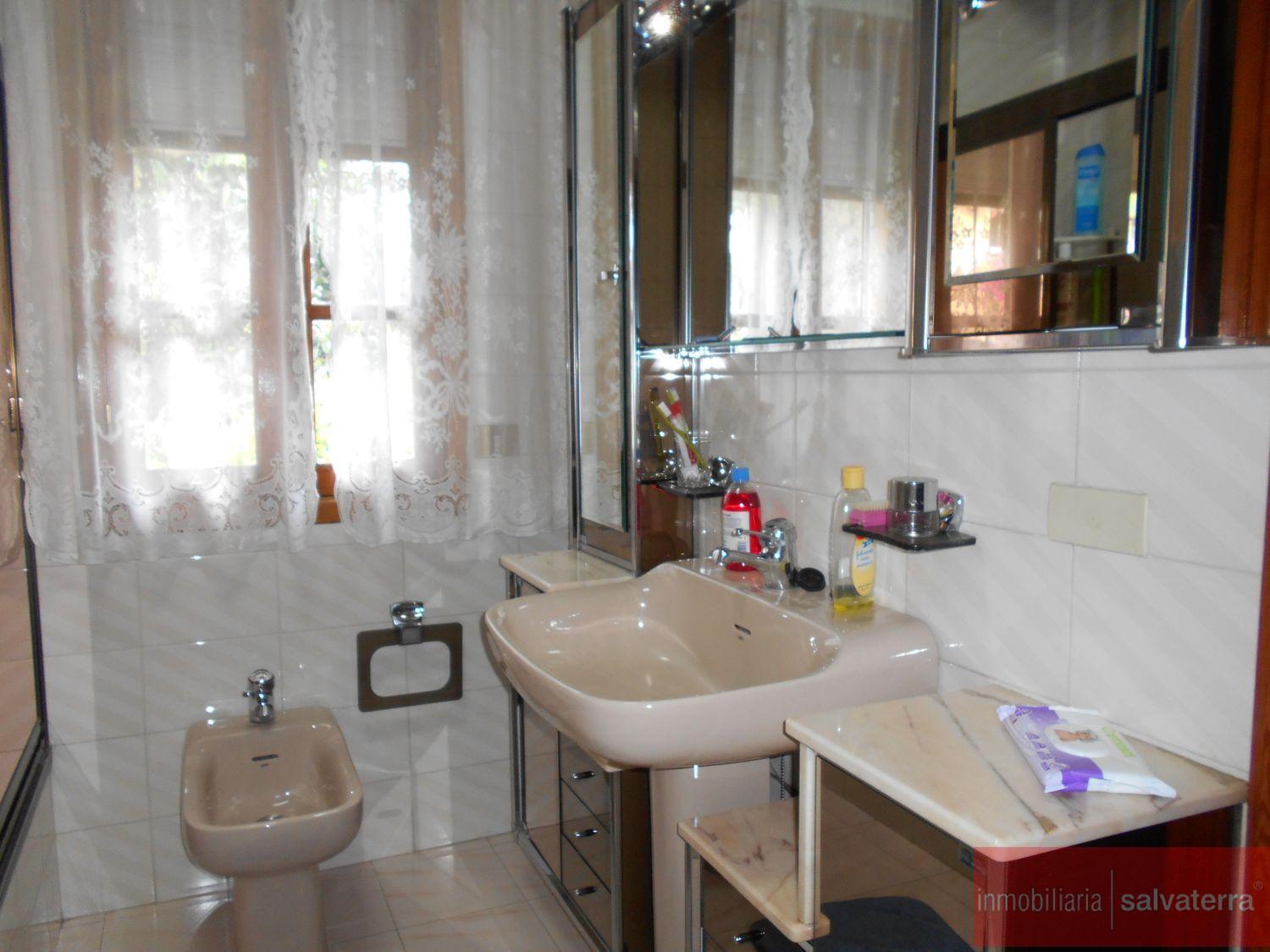 For sale of chalet in Ponteareas