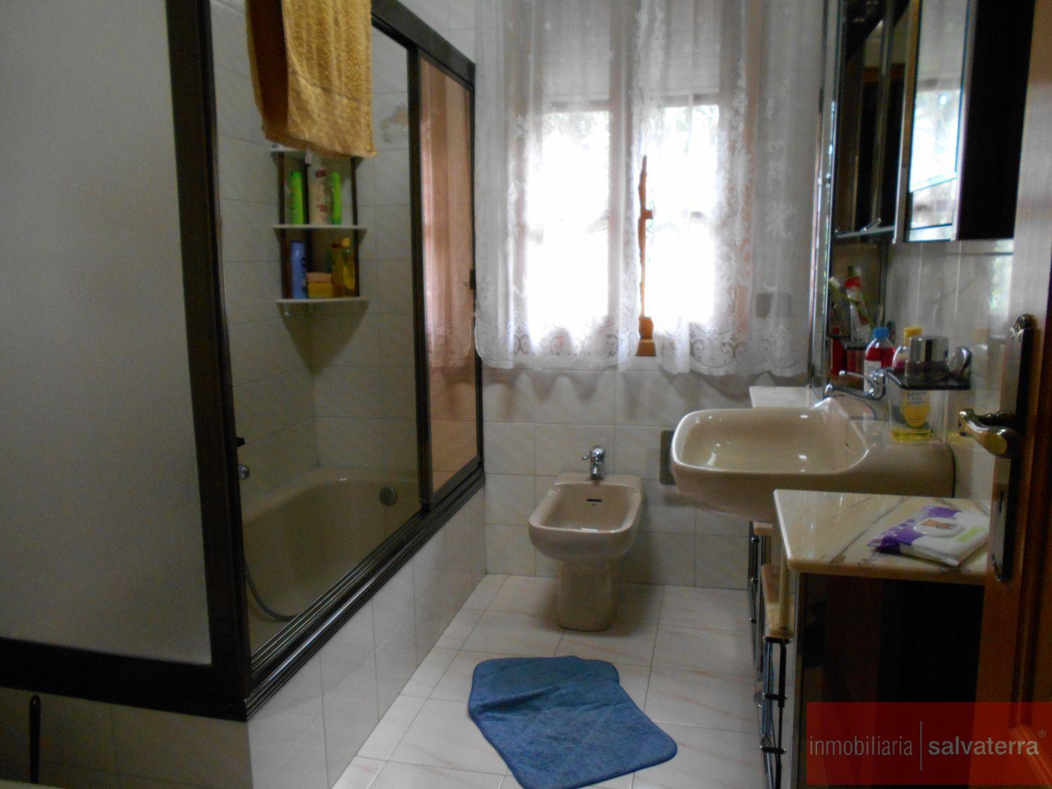 For sale of chalet in Ponteareas
