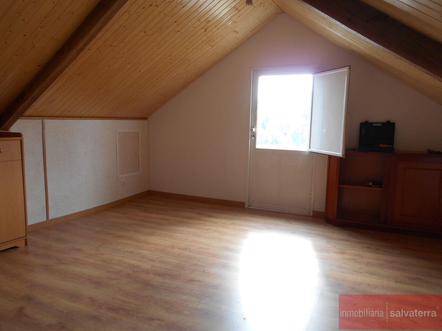 For sale of chalet in Ponteareas
