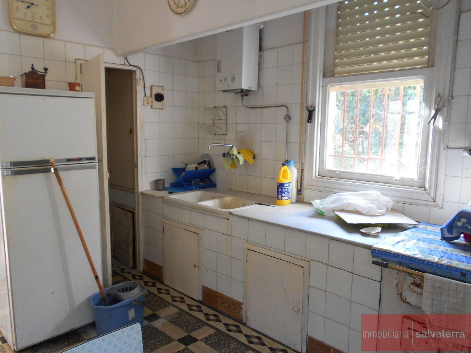 Venta de finca rústica en Arbo