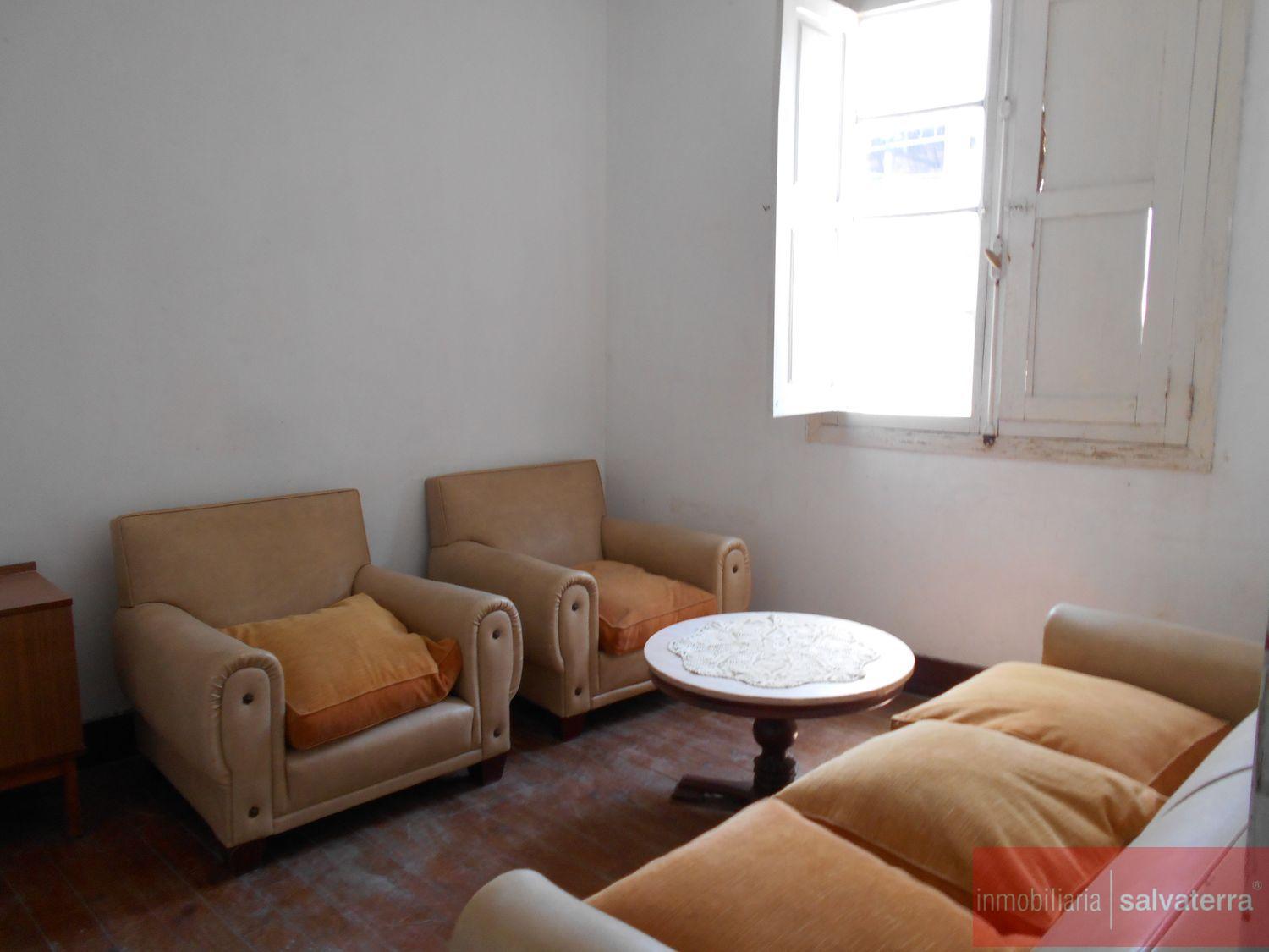 For sale of flat in Arbo
