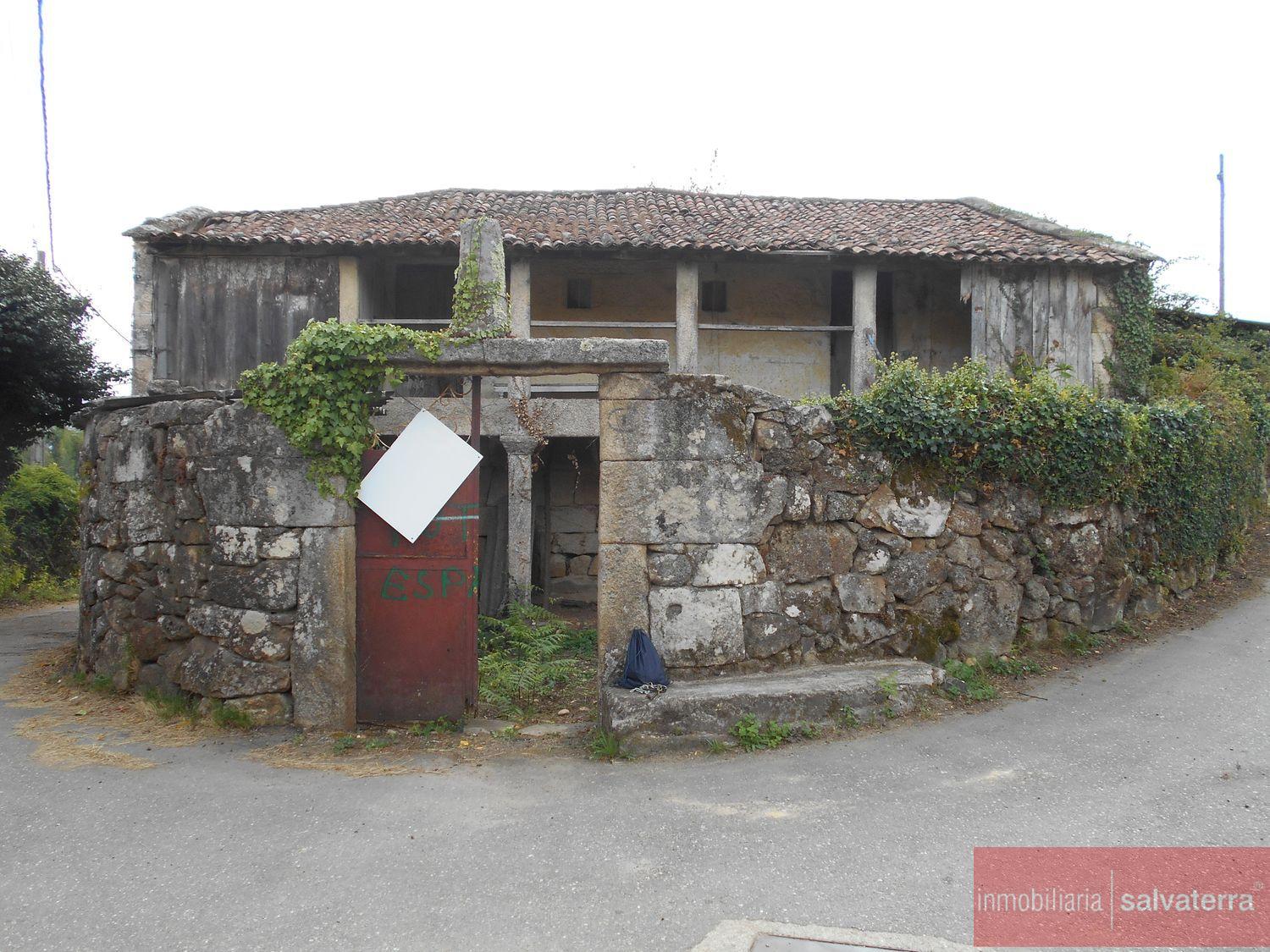 Venta de finca rústica en As neves