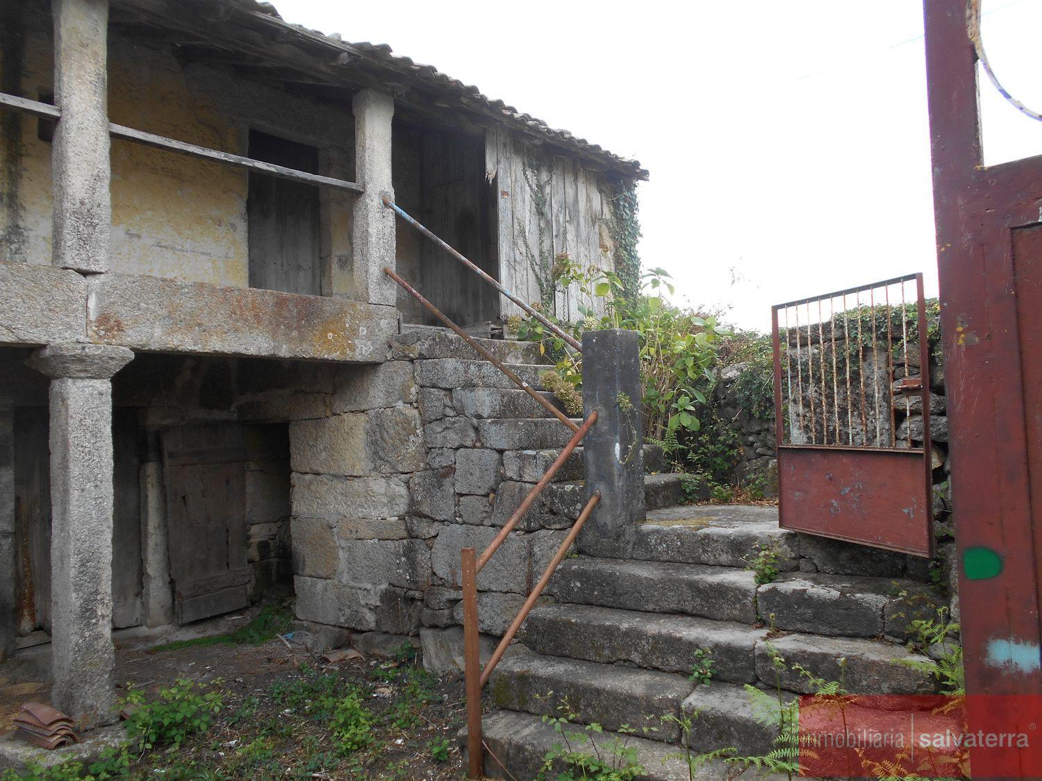 Venta de finca rústica en As neves