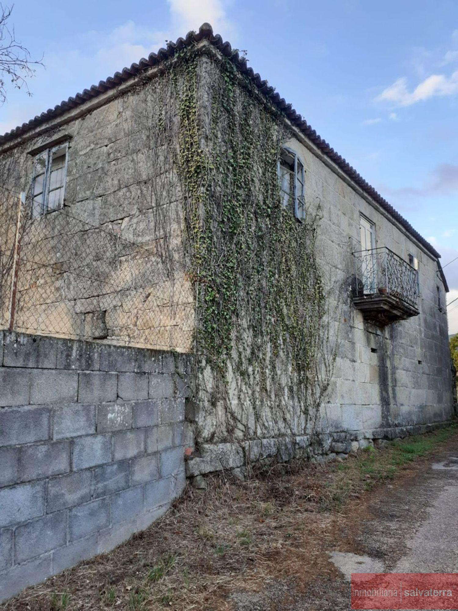 Venta de finca rústica en As neves
